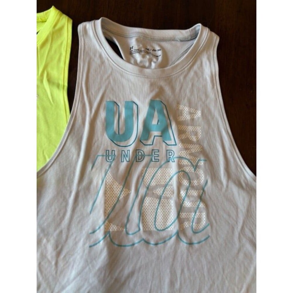 Under Armor racer back tank top, size YXL, Athletic breathable heat gear neon - Picture 2 of 6